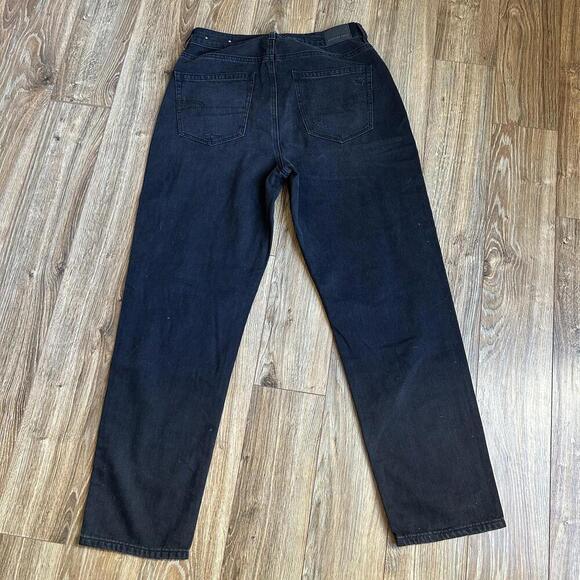 American Eagle NWT Jeans Womens 6 Black Mom Straight Leg High Rise Ripped - Picture 8 of 9